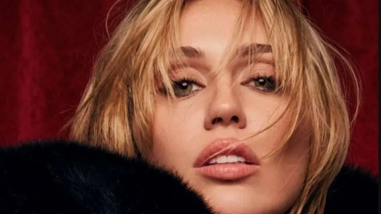 Nueva era para Miley Cyrus con «Bass Persuades», su décimo álbum