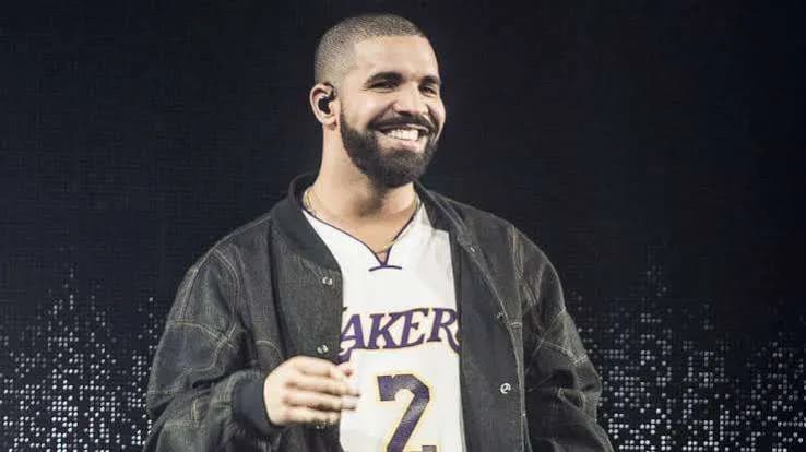 Drake: primer artista en superar 350 millones de unidades por la RIAA, con 30 nuevas certificaciones