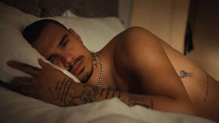 Tráiler: Romeo, hijo de los Beckham, debuta en cine con papel gay en «Forty Love»