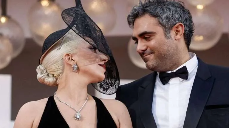 Lady Gaga podría haber tenido una boda secreta tras semanas alejada del público