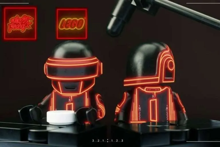 Daft Punk y Lego lanzan colaboración con set de la piramide
